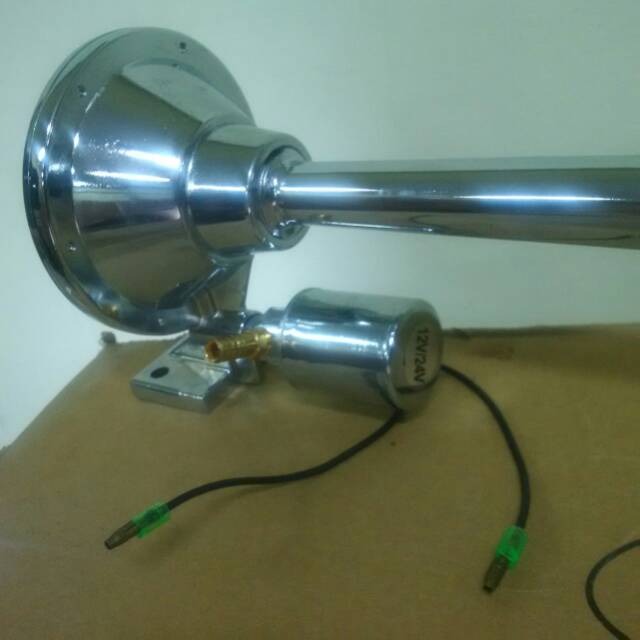 Klakson Angin 1 Trompet/ Terompet. Big Horn. 12v/24v. Free Switch.