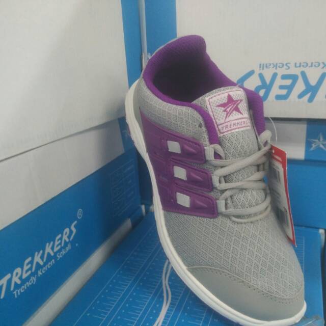 TREKKERS / SEPATU RUNNING / SEPATU SNEAKER WANITA / SEPATU WANITA MURAH