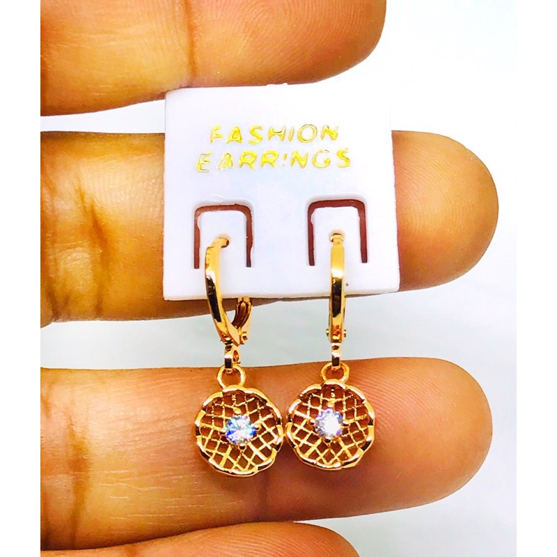 anting wanita //anting permata //anting//perhiasan