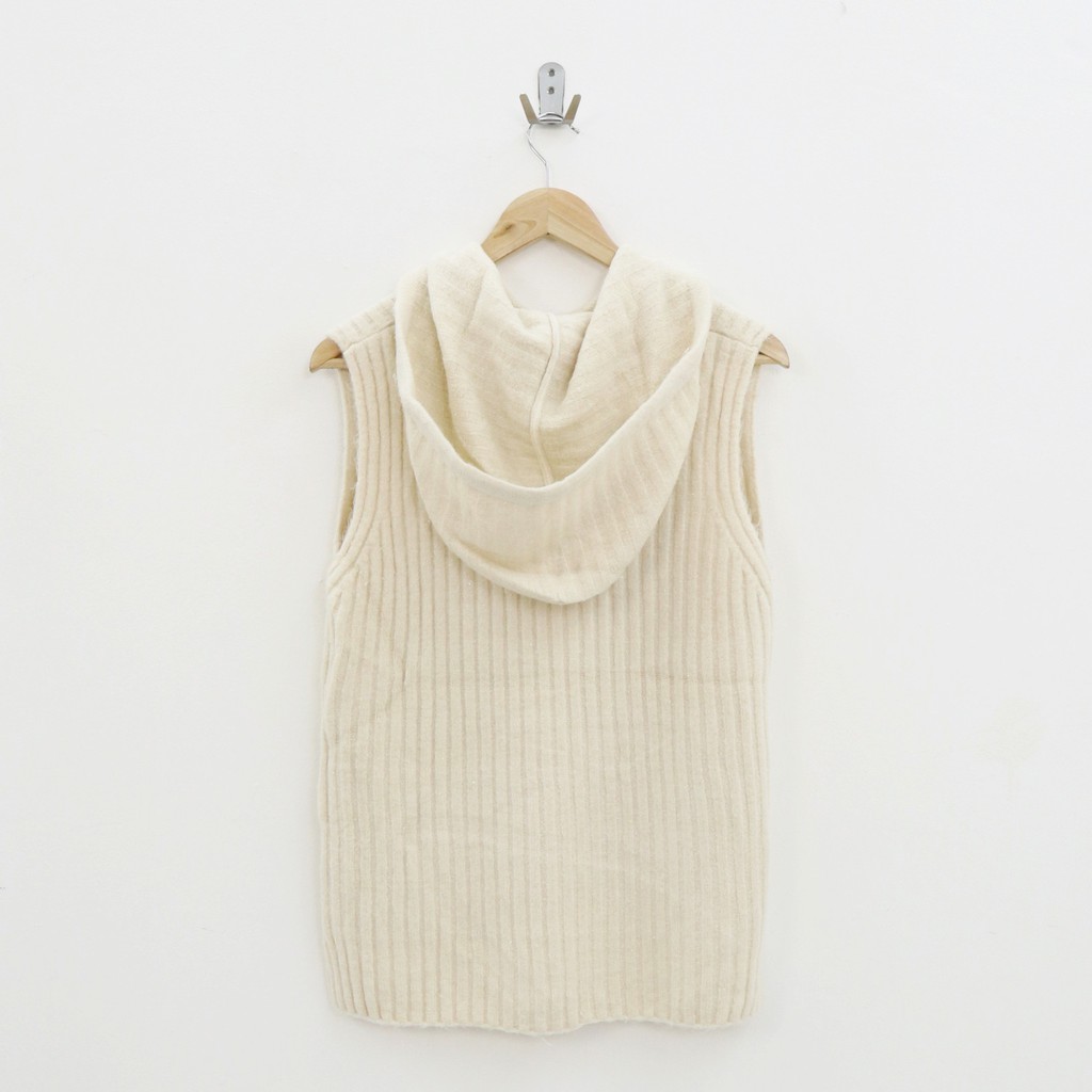 Oble knit hodie vest -Thejanclothes