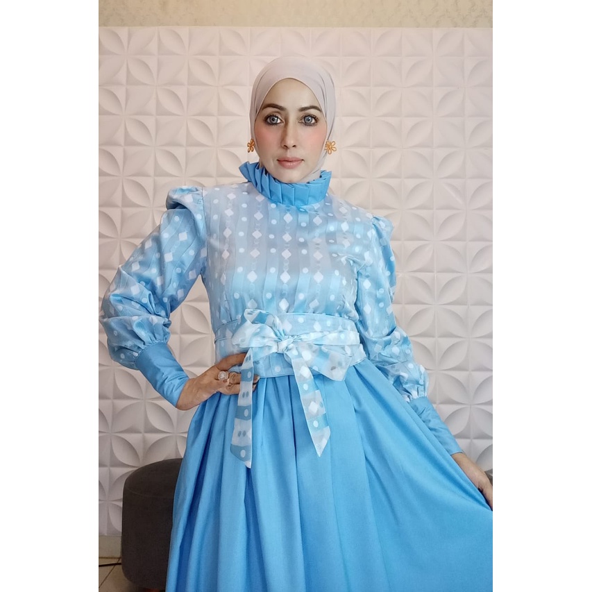 DRESS AQILA