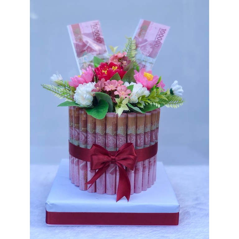 Money tart / Money cake / kue uang ulang tahun / buket uang / hadiah ulang tahun