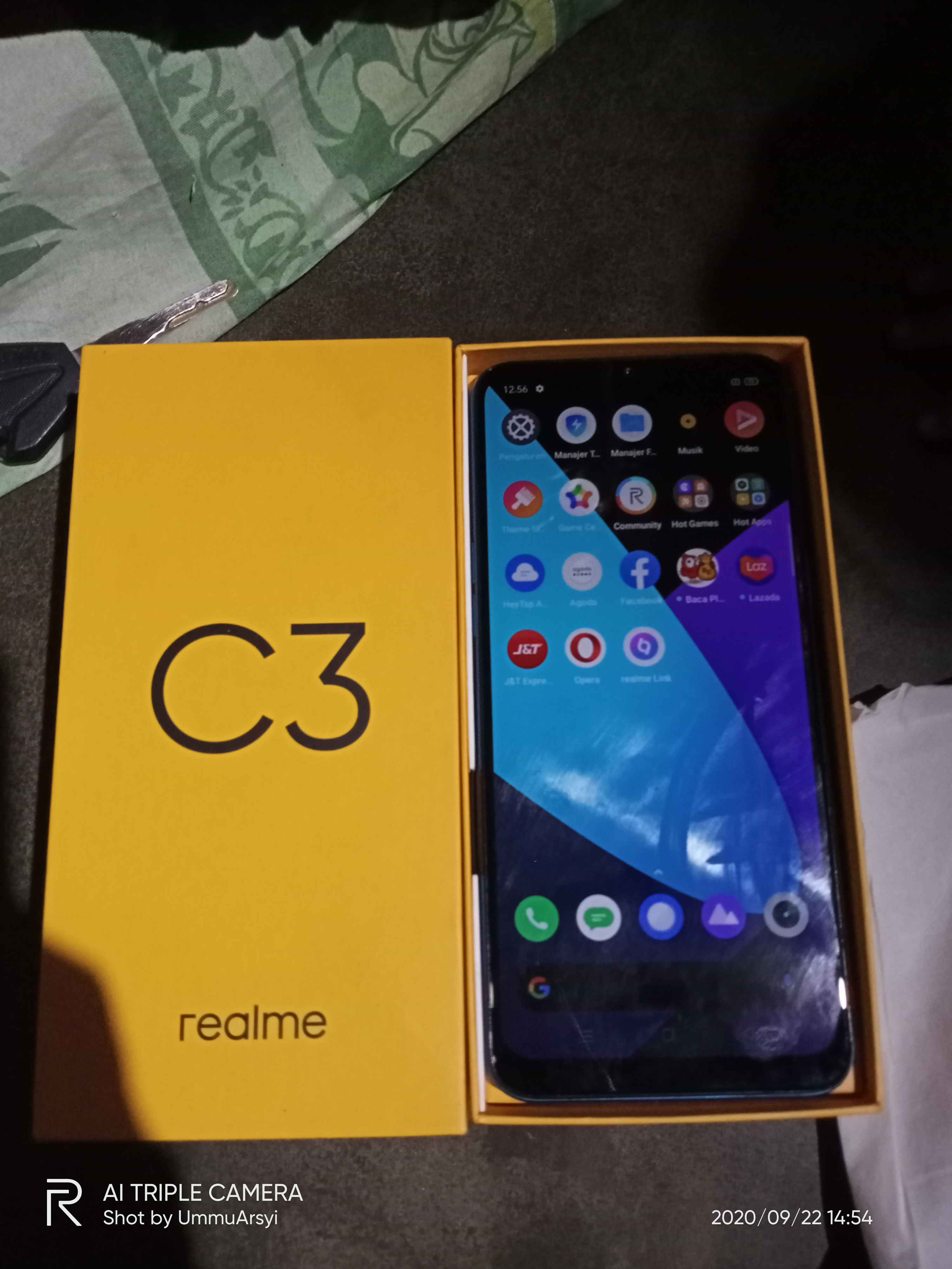 Realme C3 second/bekas Ram 3/32 mulus no minus like new garansi panjang