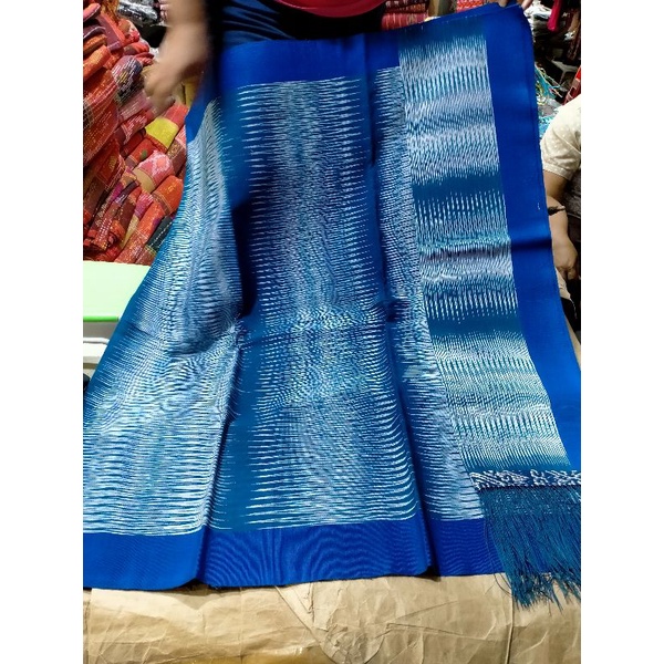 songket bintang maratur tenunan Tarutung