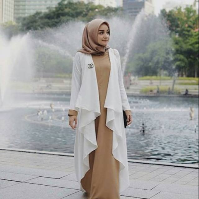 Azkia dress