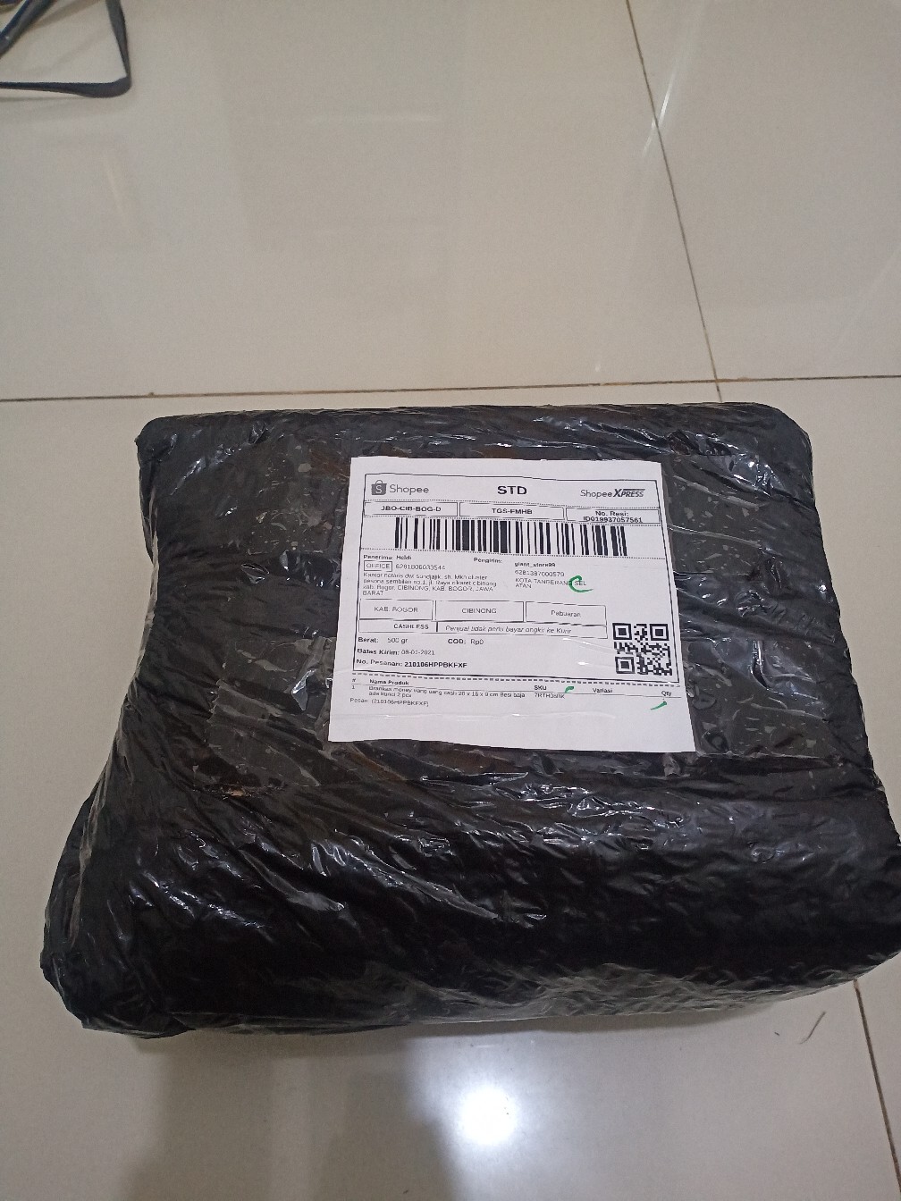 Brankas Money Uang Uang Cash 20 X 16 X 9 Cm Besi Baja Ada Kunci 2 Pcs