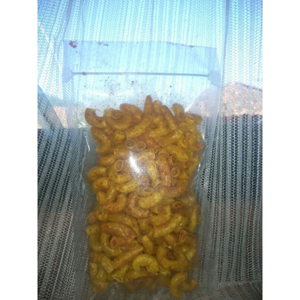 

makroni goreng bumbu pedas