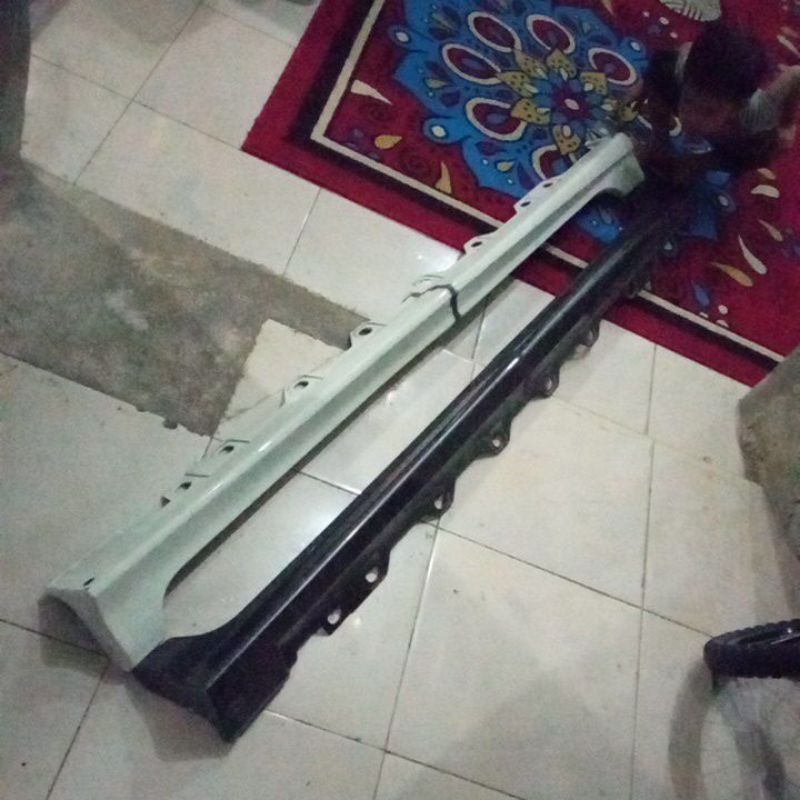 Side Skirt Daihatsu Ayla Facelift 2021