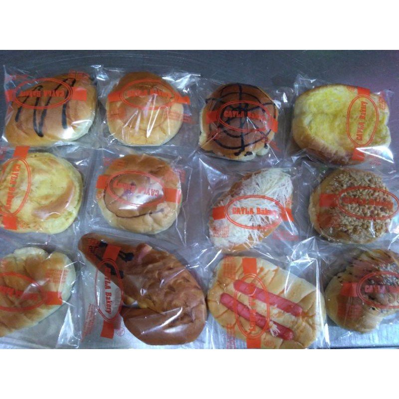 

Aneka Roti fresh from oven