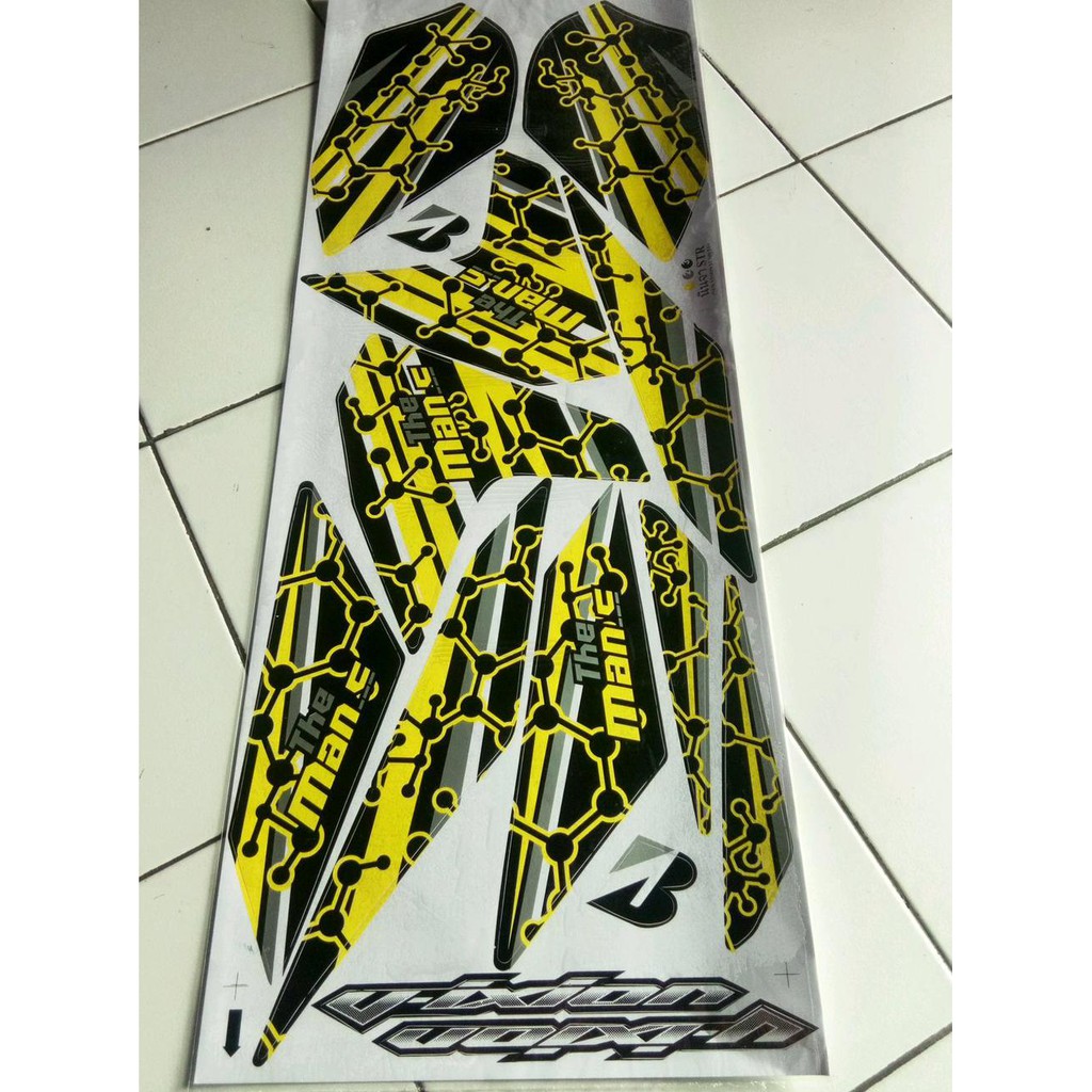 Aksesoris Striping Stiker Lis Variasi Motor Yamaha Nvl - New Vixion Lightning - Tahun 2013-2014 -