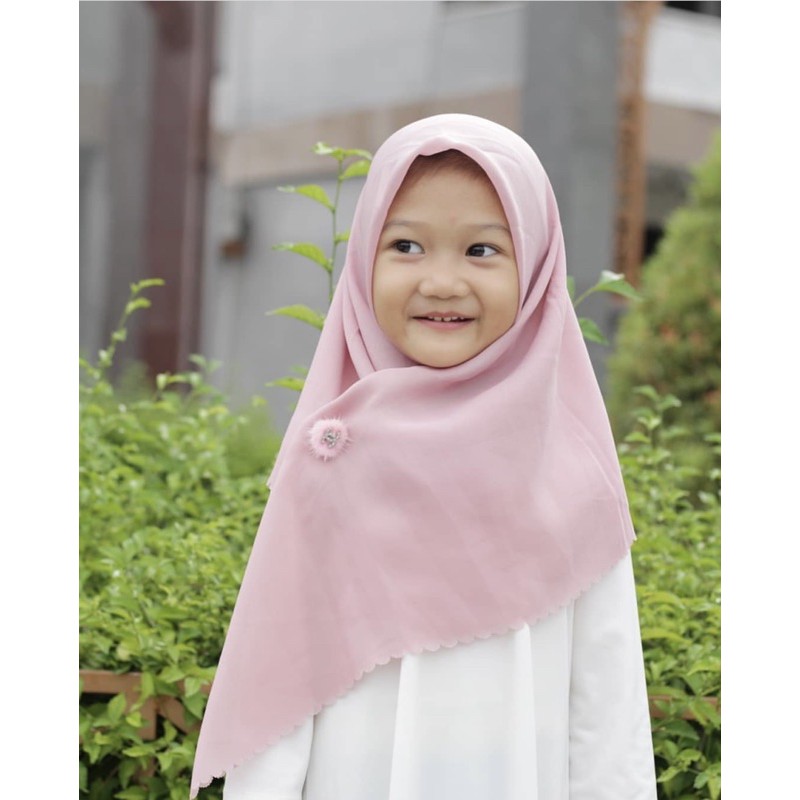 HIJAB SEGIEMPAT KIDS / HIJAB ANAK ABG / BELLASQUARE ANAK / JILBAB ANAK / KERUDUNG ANAK / HIJAB POLOS