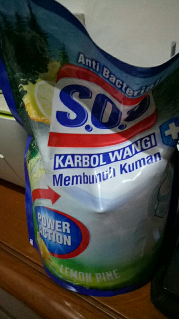 Sos Cairan Pembersih Karbol Refill [750 Ml]/2pcs