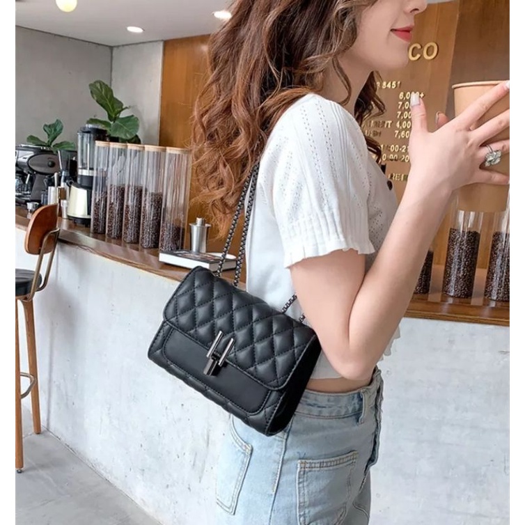 SLINGBAG TERBARU GHELSIE BN/TAS WANITA TALI RANTAI ULIR BLACK/TAS SELEMPANG AMORA KEKINIAN