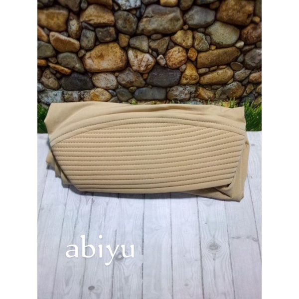 bergo dasya//oval polos//bergo dasya dewasa//bergo sekolah-Cream