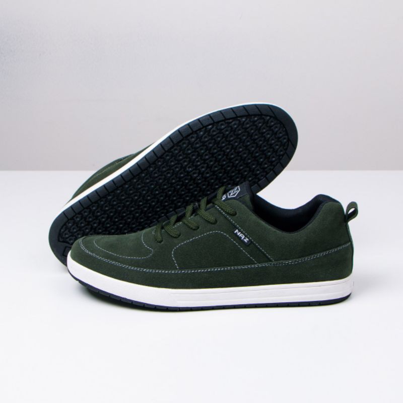 Locko | Rei.Store.id x NAZ | Sepatu Sneakers Pria Casual Suede ORIGINAL