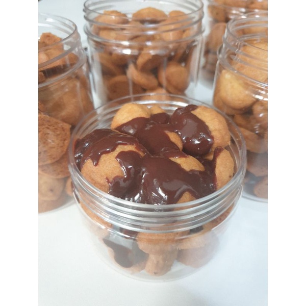

messy crunchy cookies
