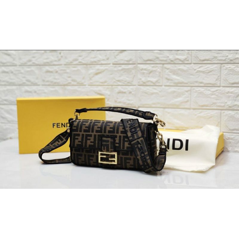 TAS FASHION SLING FENDI KANVAS