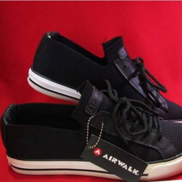 Airwalk casual women