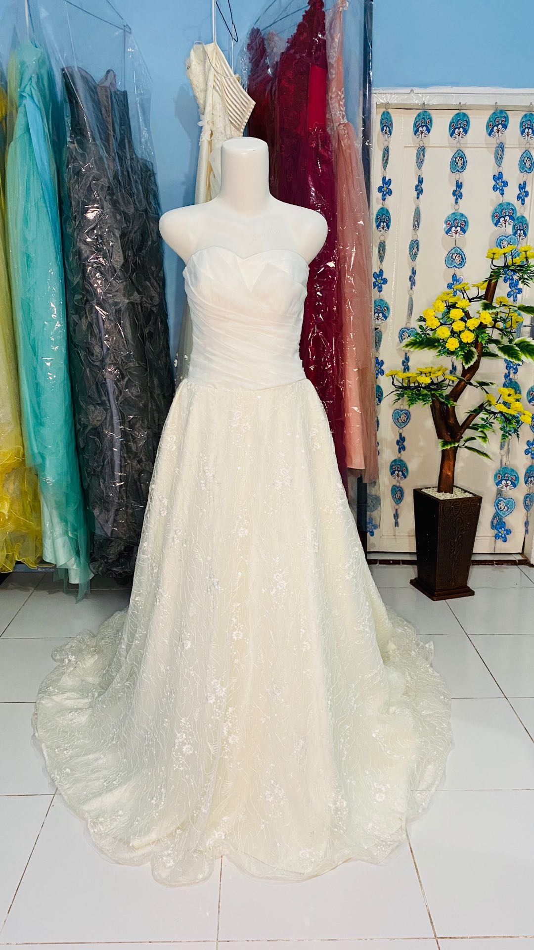 Tas Untuk Membawa Gaun