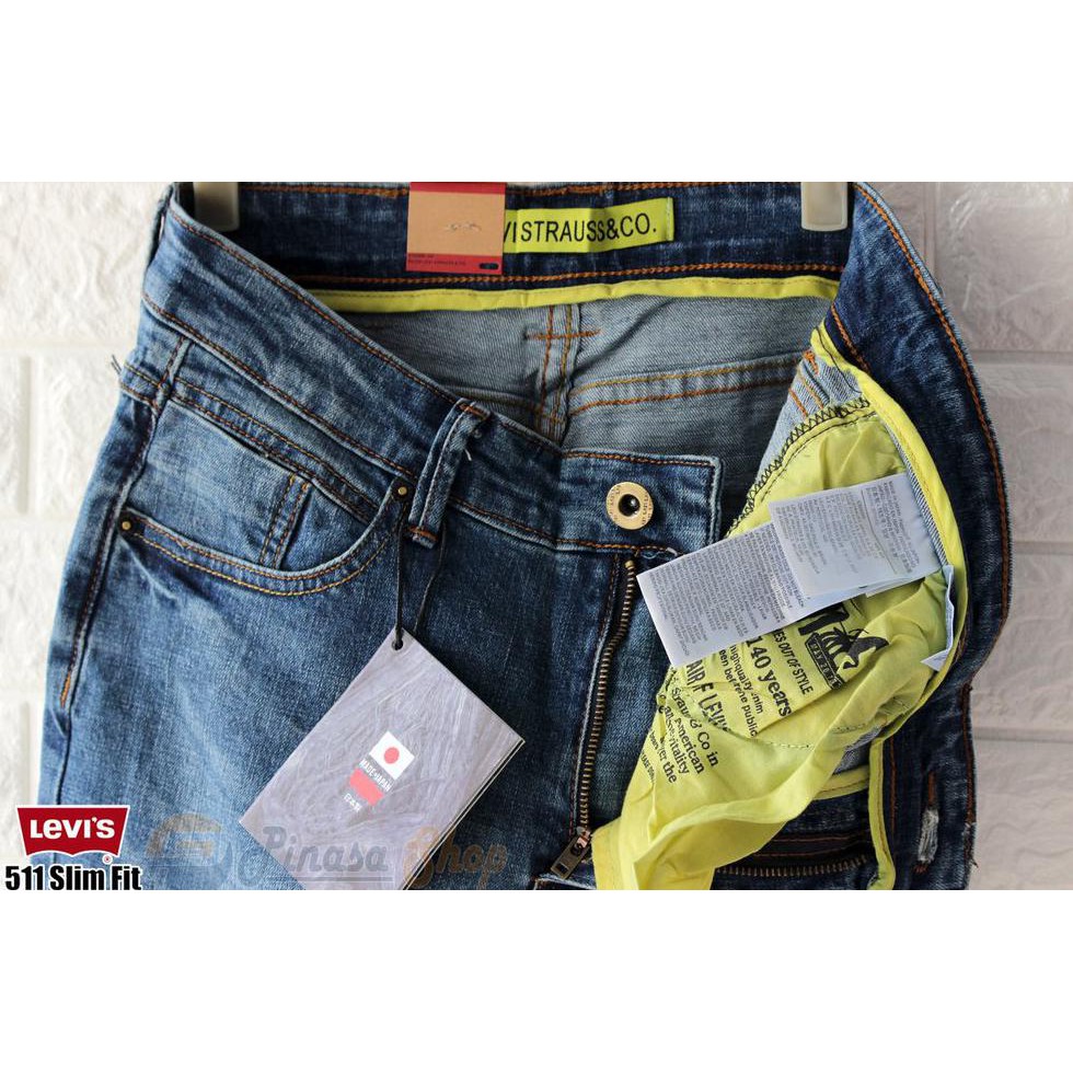 levi's 505 regular fit jeans