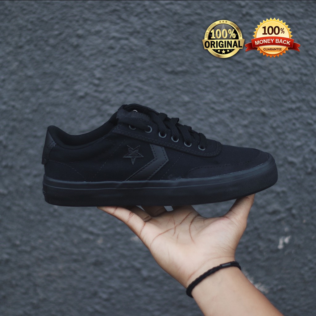Converse Courtlandt Ox Mono Black - Original Garansi Uang Kembali