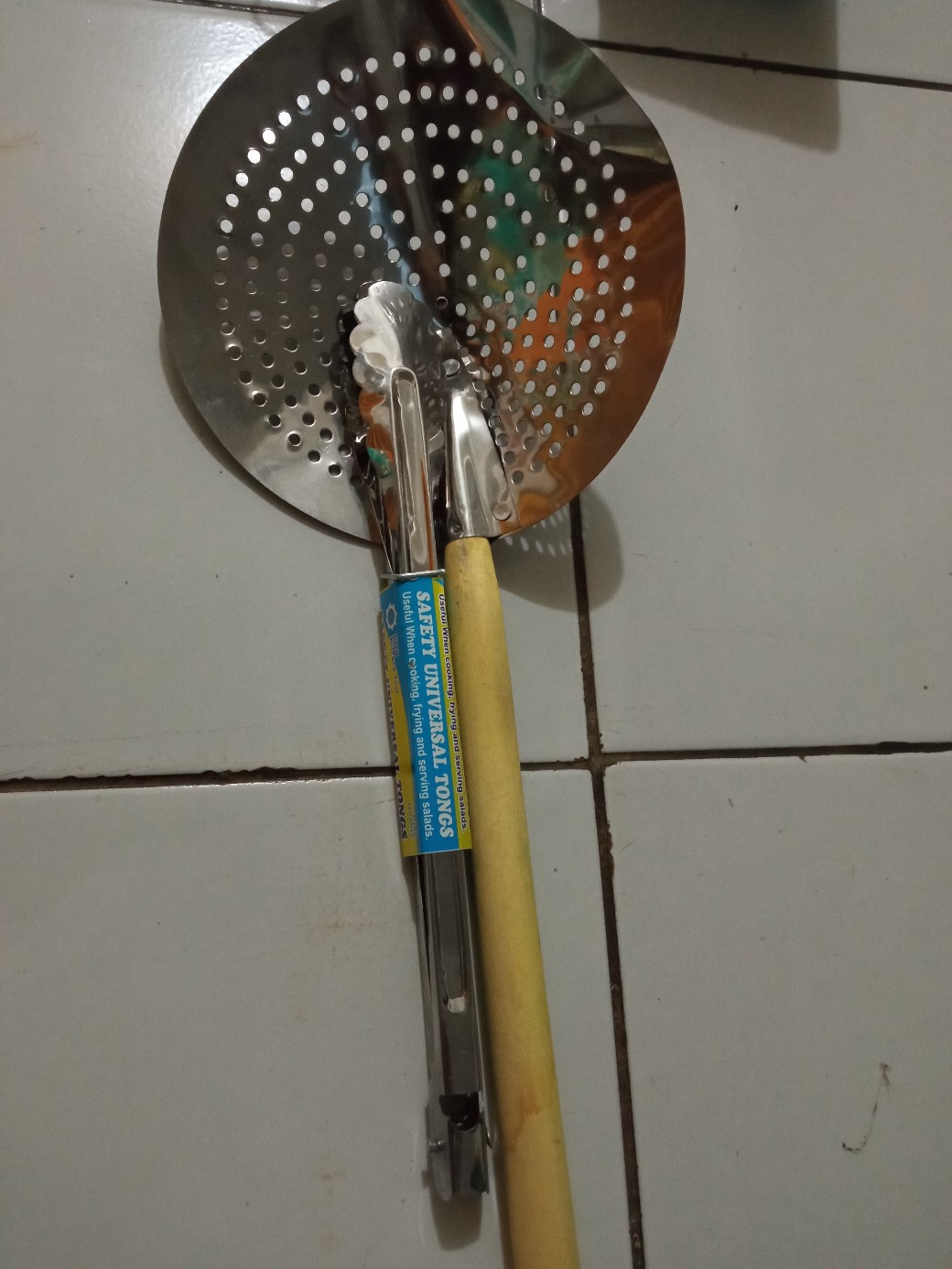 Capitan Capit Penjepit Makanan Stainless Steel Besi Ukuran Sedang