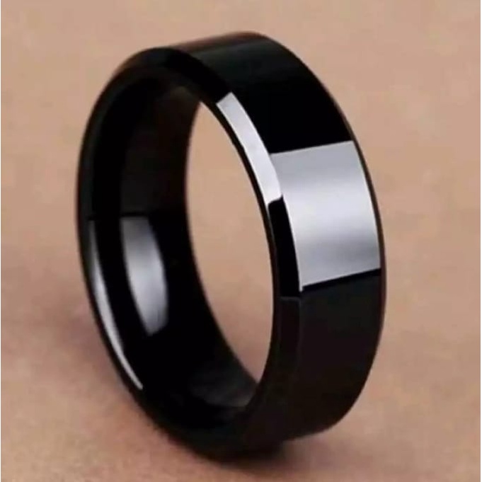 CINCIN TITANIUM HITAM