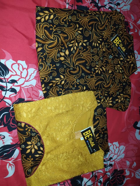 Couple Batik Terbaru