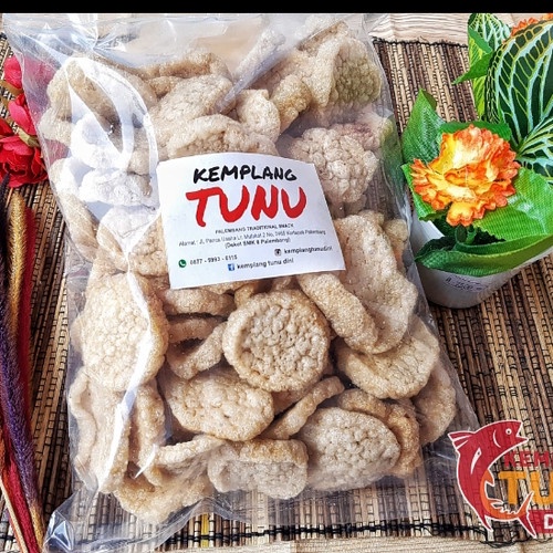 Pempek Kapal Selam Gabus Isi 5 pcs By Kemplang Tunu Dini Khas Palembang