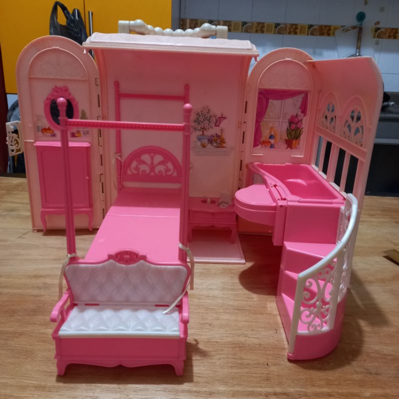 Preloved Rumah Barbie brand Mattel