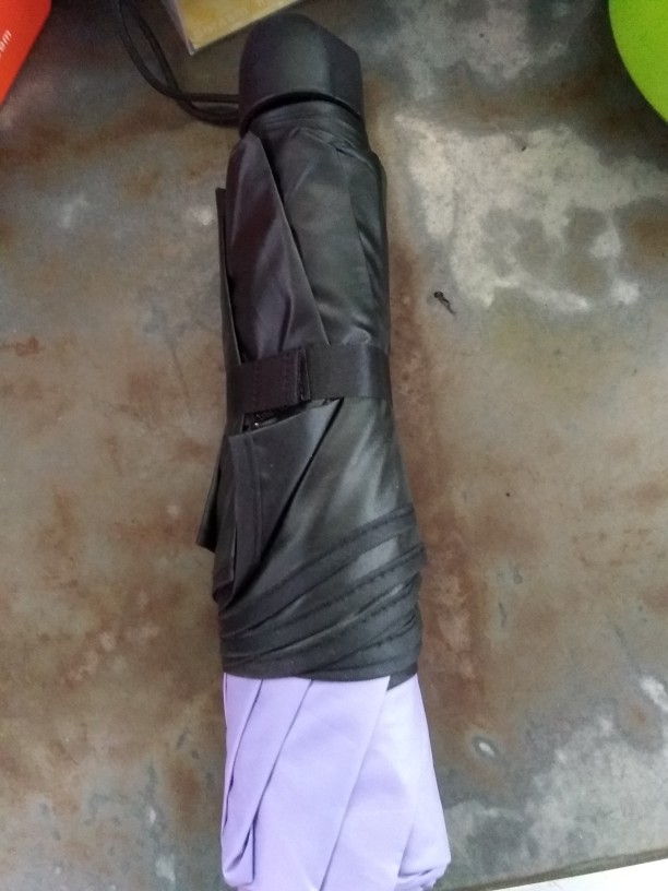 Payung Lipat / Umbrella Payung Magic 3d Dengan Motif Yang Muncul Ketika Basah Hujan