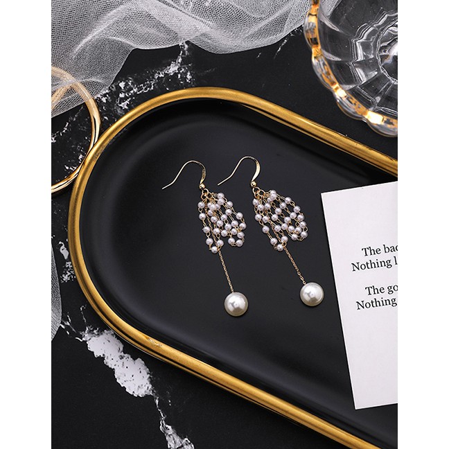 LRC Anting Gantung Fashion Pearl Size Pearl Beaded Tassel Earrings F93312