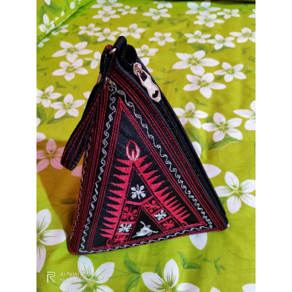 tas bordir aceh/tas aceh/dompet aceh kerucut/dompet segitiga