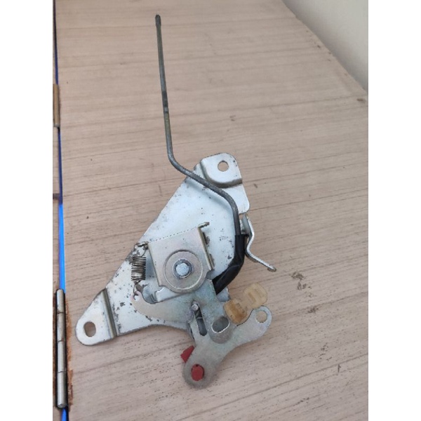 doorlock kanan pintu tengah sliding original daihatsu espass  S91 S92