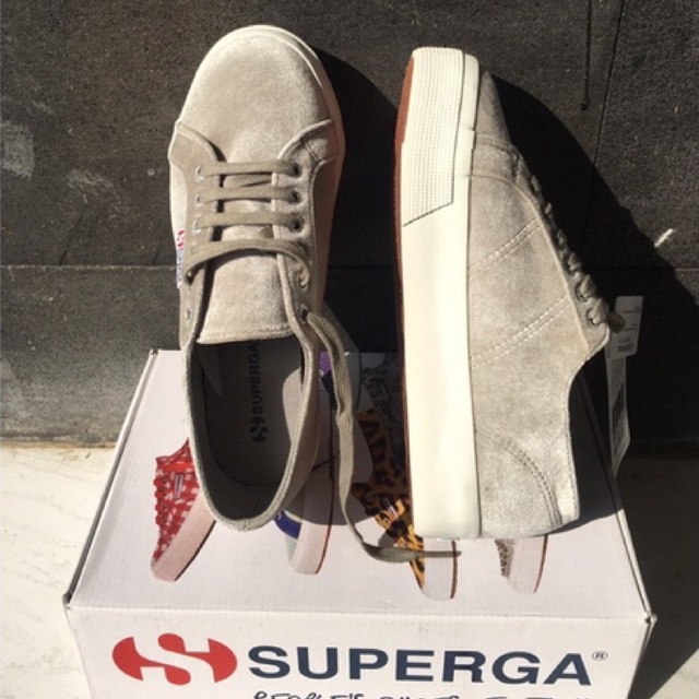 superga size 39