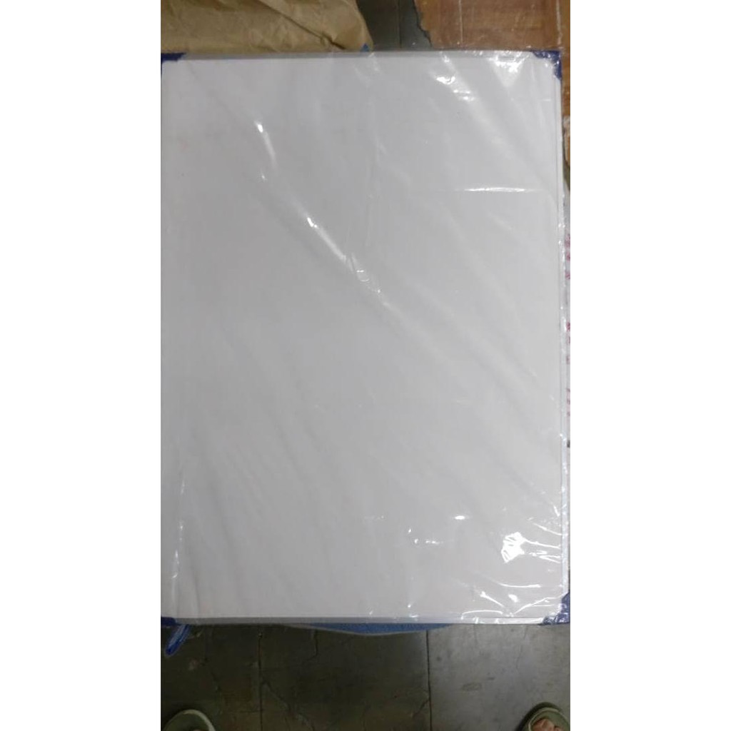 

Papan Tulis Putih / Whiteboard 60x80 cm (White Board 60 x 80 cm)