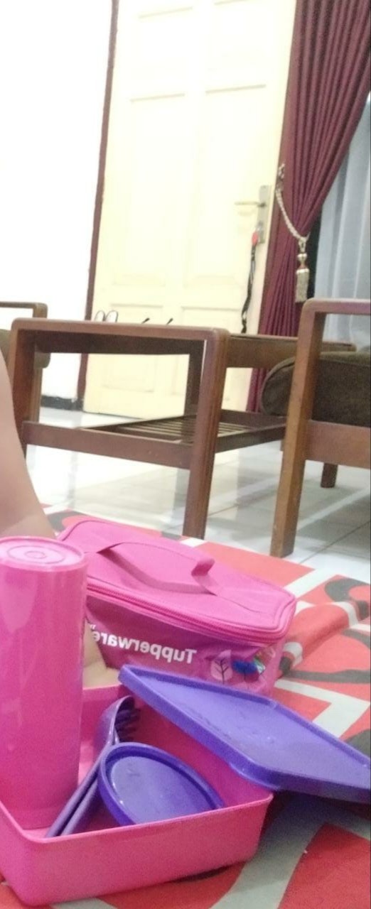 Paket Happy Day Set Lengkap Dengan Tas Dan Sendok Garpu