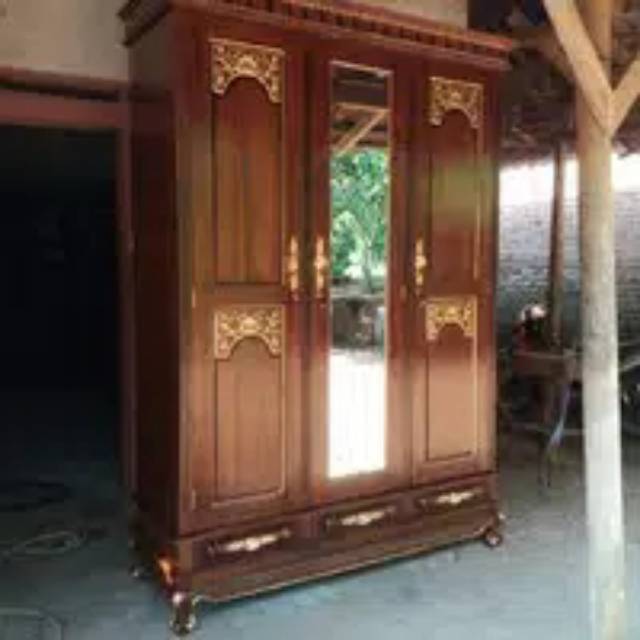 lemari pakaian majapahit,mebel jepara,furniture