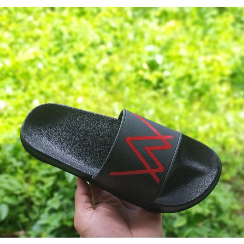 Sandal karet pria terbaik harga murah model slide warna hitam