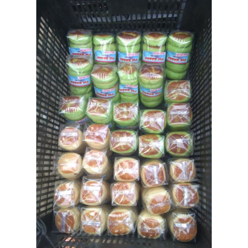 PIA BASAH RASA KACANG HIJAU KELAPA DAN KACANG COKLAT