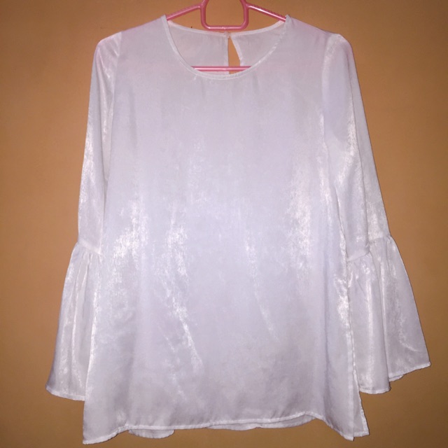 POMELO Blouse Kemeja Putih White Top