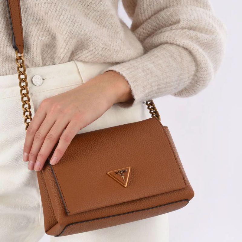 6.6 SALE | GUESSS Downtown Chic Crossbody bag