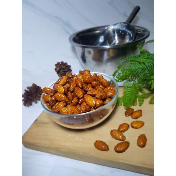 

kacang almond madu / honey almond 200g