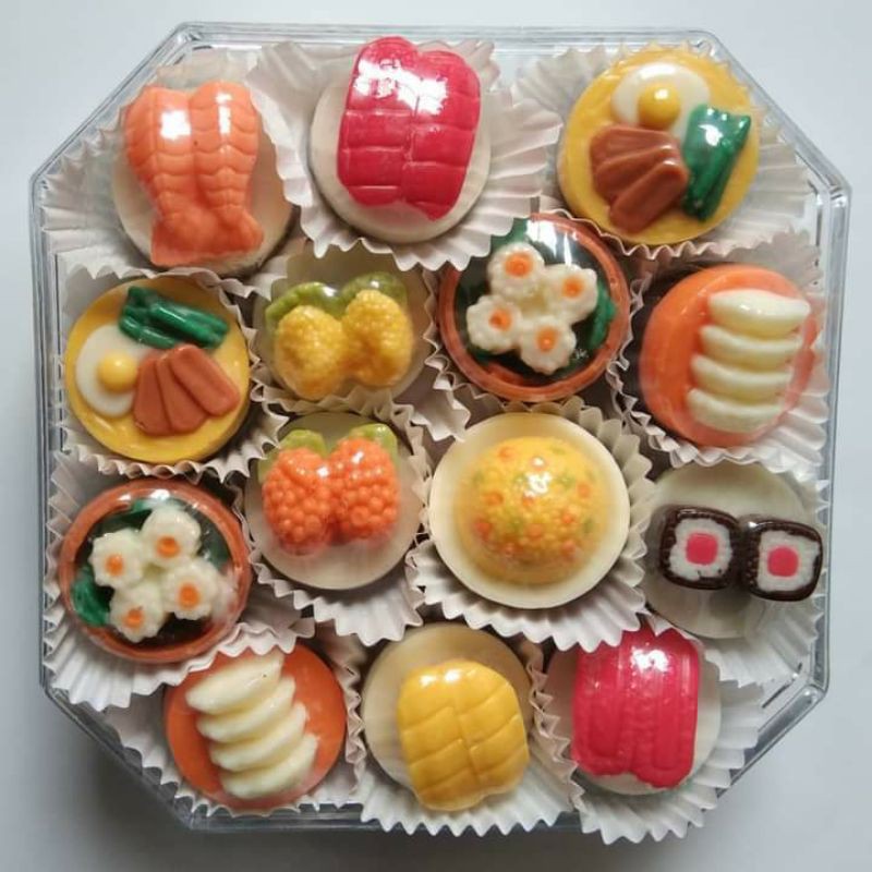 

Cokelat Toples Sushi