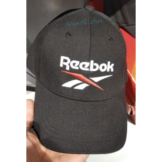 topi reebok sport station