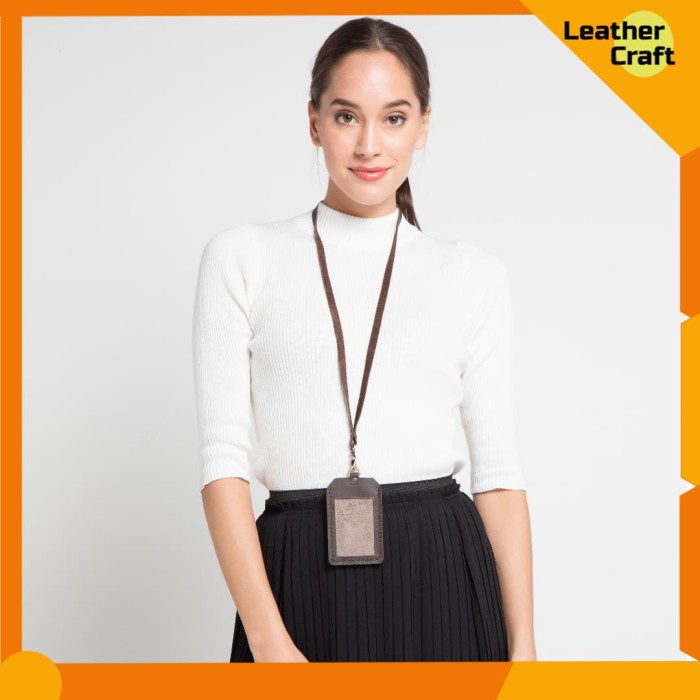 

Dijual Gantungan Name Tag Id Card Kulit Asli Dark Brown, Leather Goods Idcard Diskon