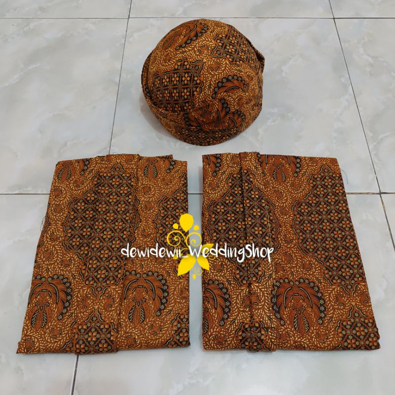 Set Jarik Cewek Cowok + Blangkon, Motif BuntaL Melati