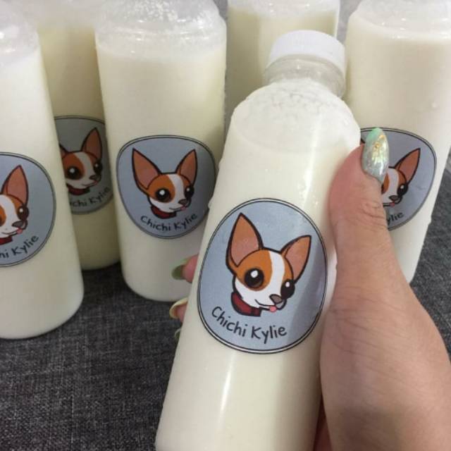 Susu Kambing Murni Untuk Anjing Kesayangan Anda