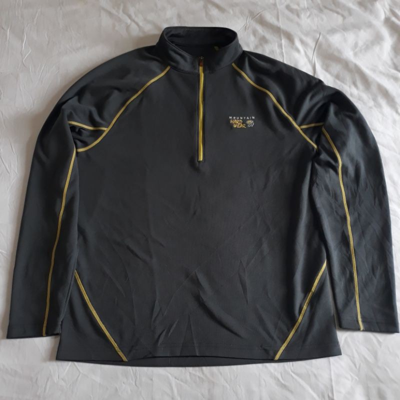 Baselayer Mountain hardwear