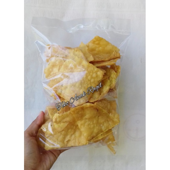 

Kerupuk Pangsit / kue Bawang